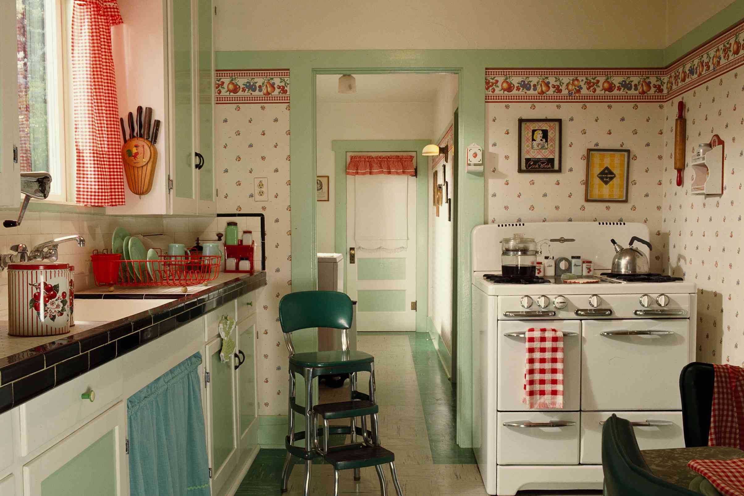 Retro Kitchen Design You Have Never Seen Before   1950s American Kitchen An Iconic Era 